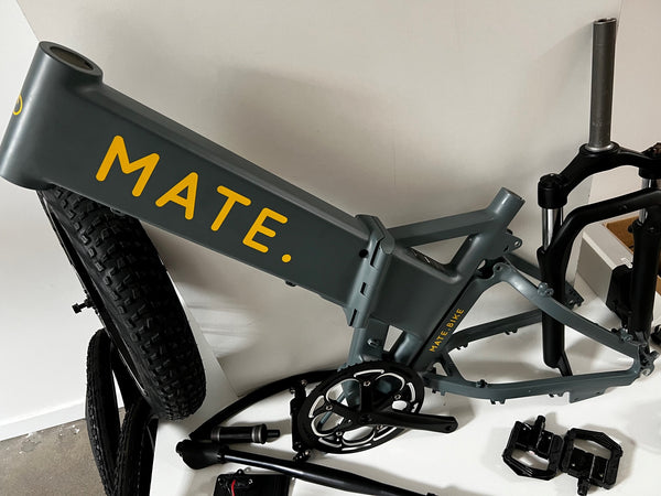 MATE X dusty army frame